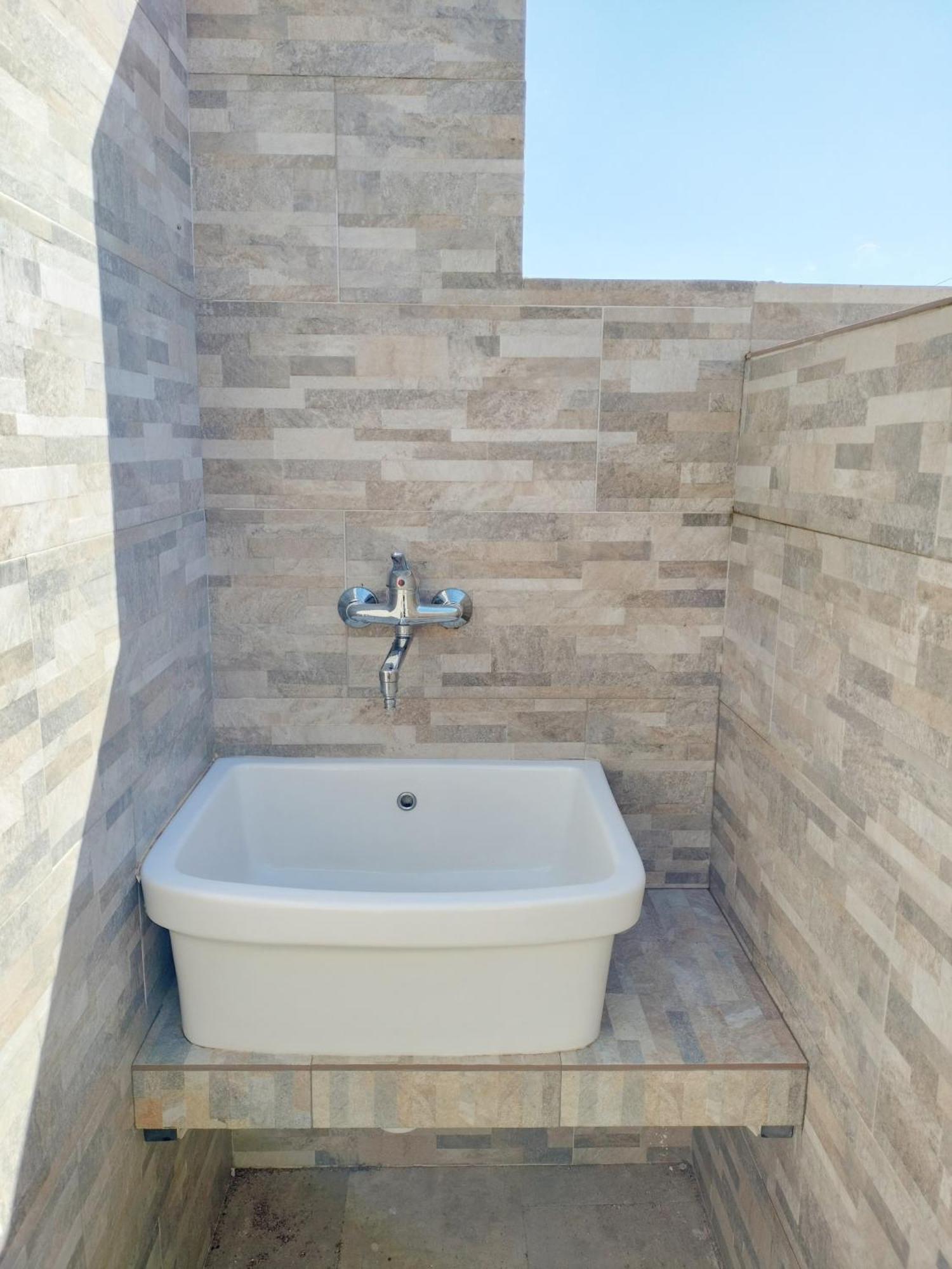 B&B Bianco Mediterraneo Torre Ovo Luaran gambar