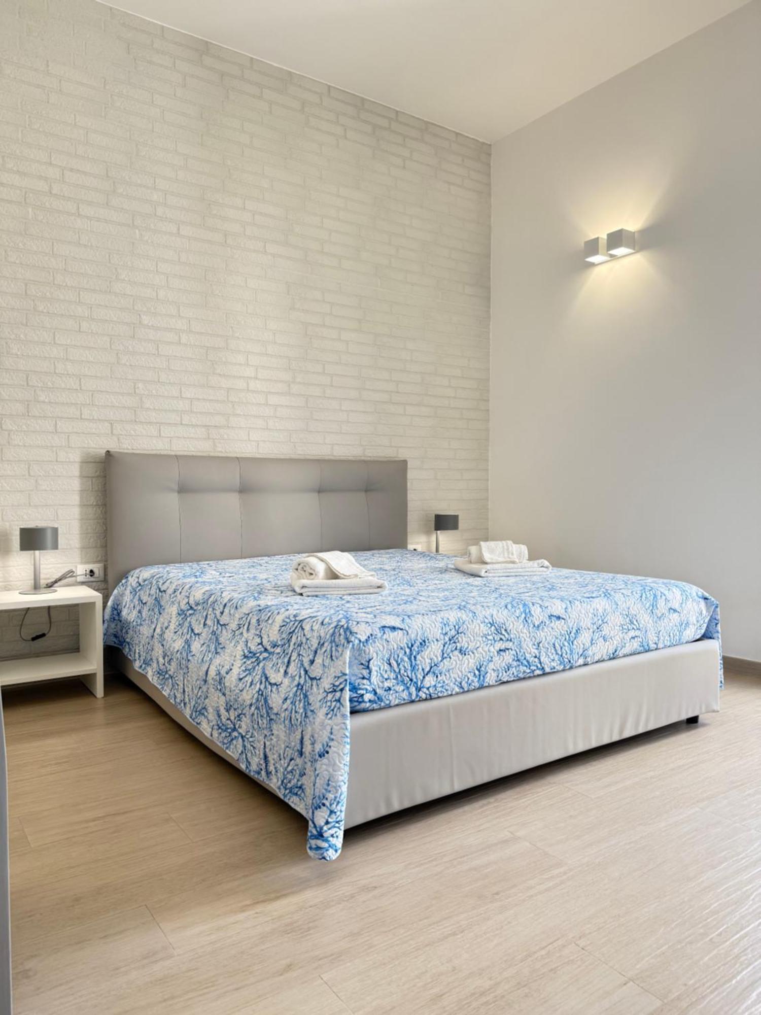 B&B Bianco Mediterraneo Torre Ovo Luaran gambar